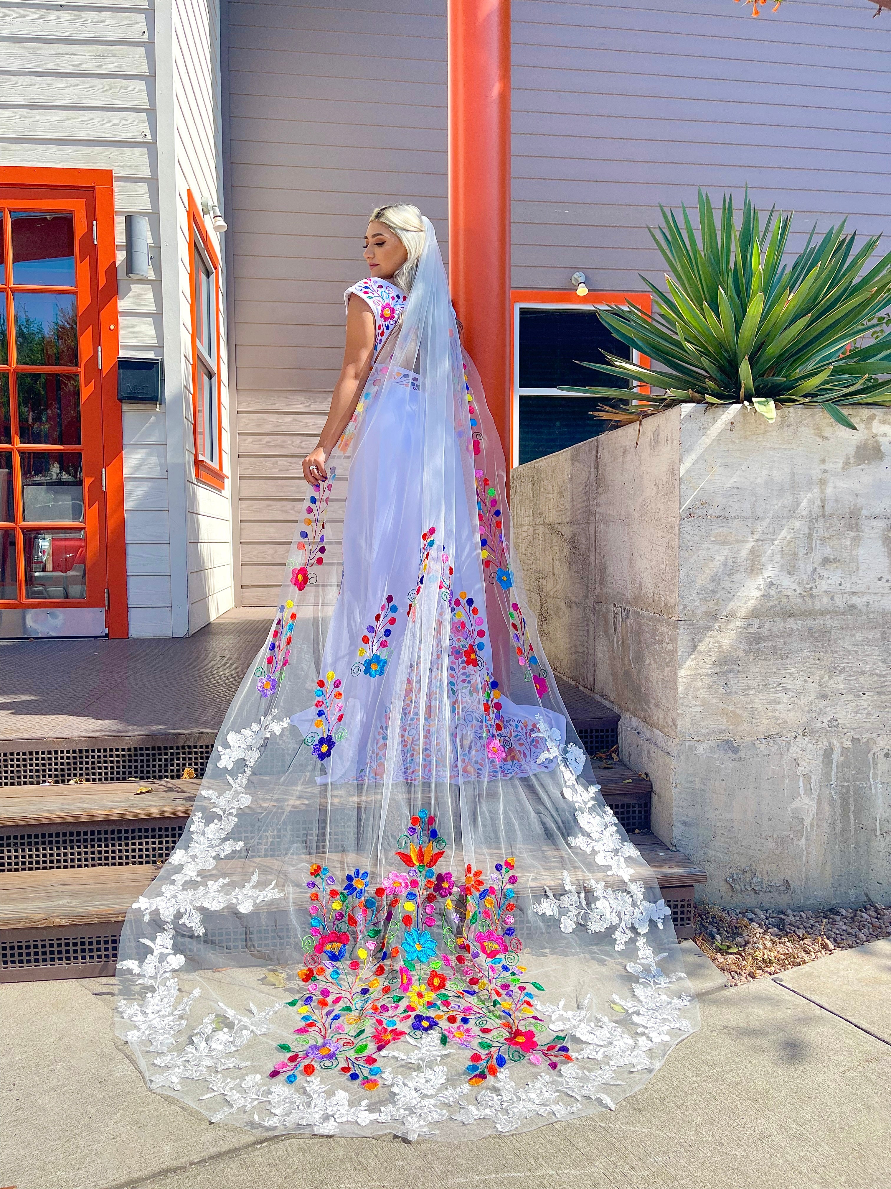 The Ultimate Lace Wedding Veil