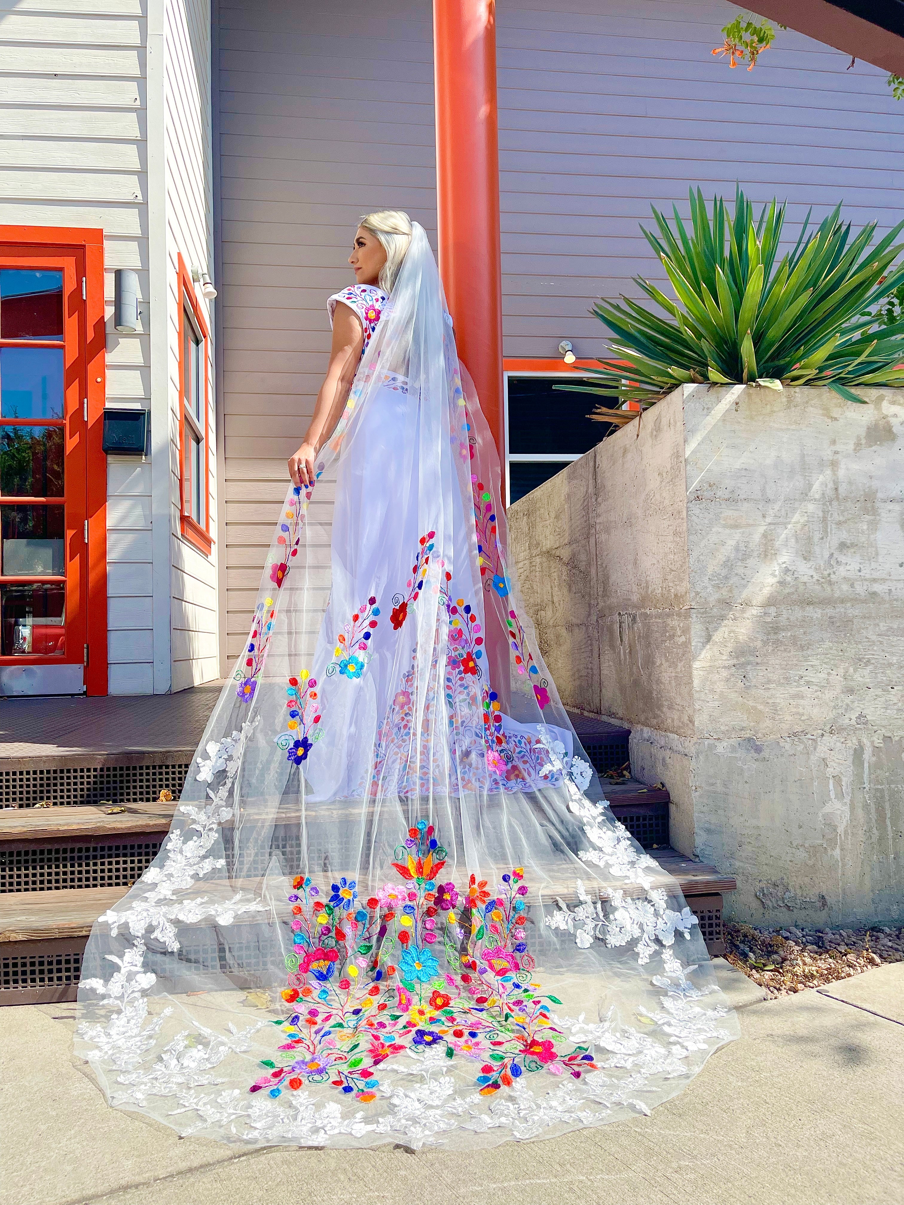 The Ultimate Lace Wedding Veil