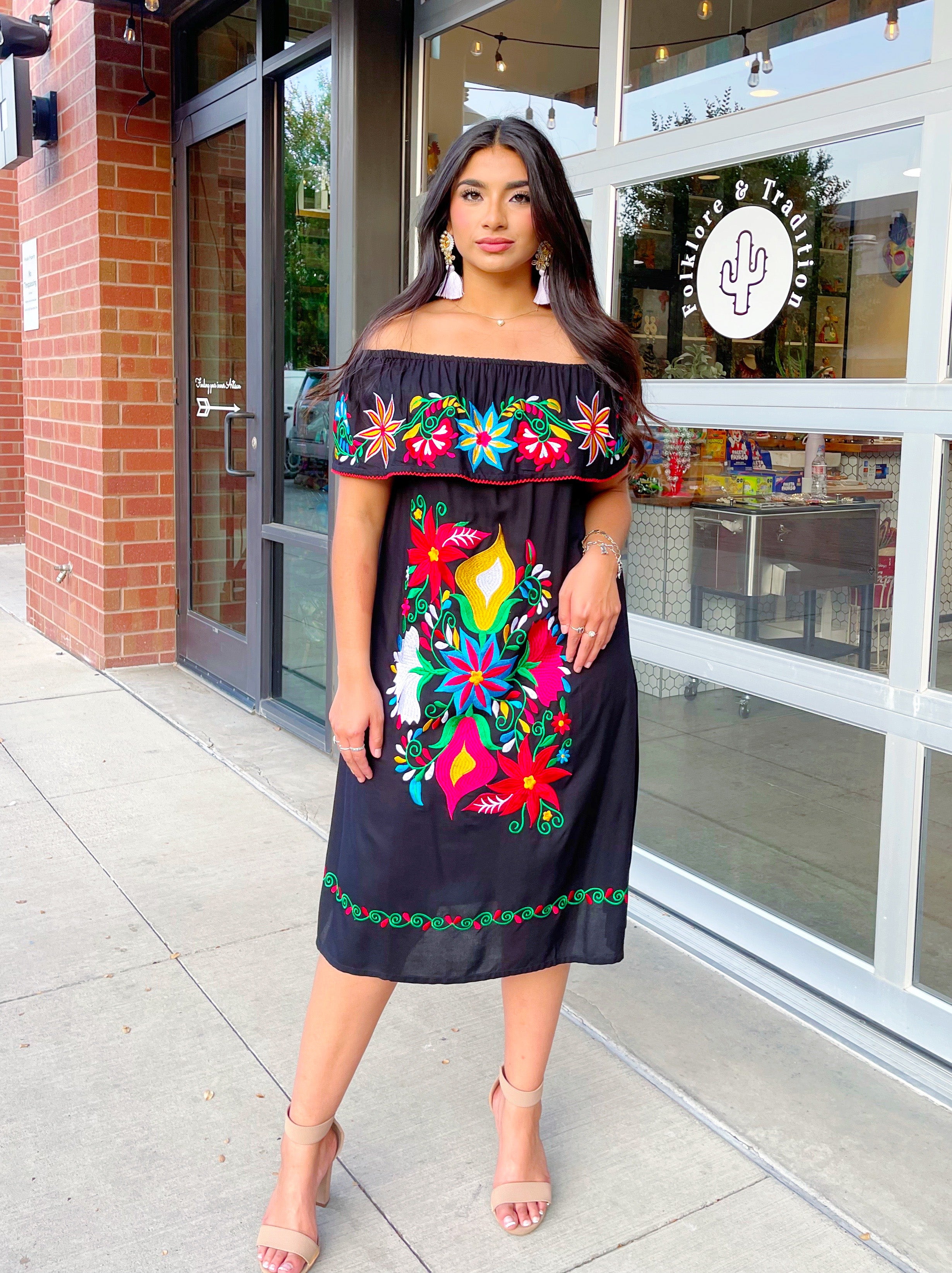 Como La Flor Off-Shoulder Dress
