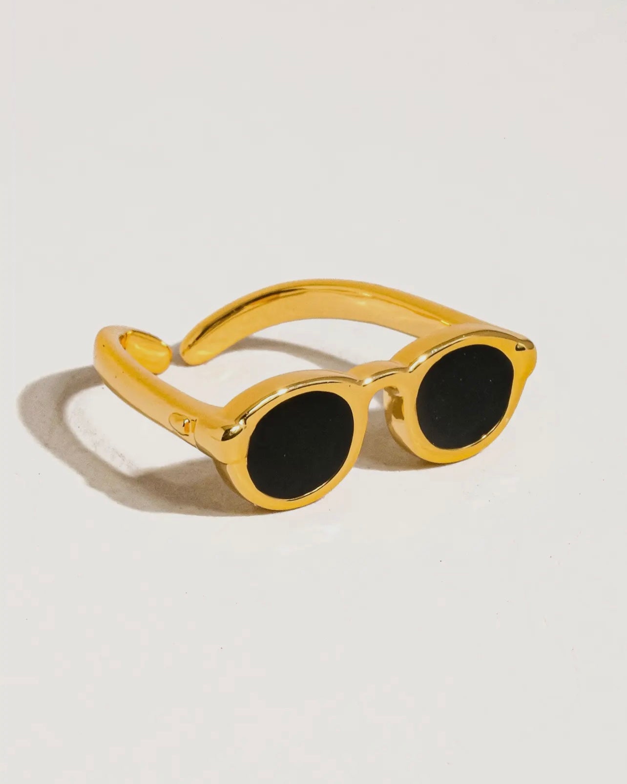 18K Gold Sunglasses Ring