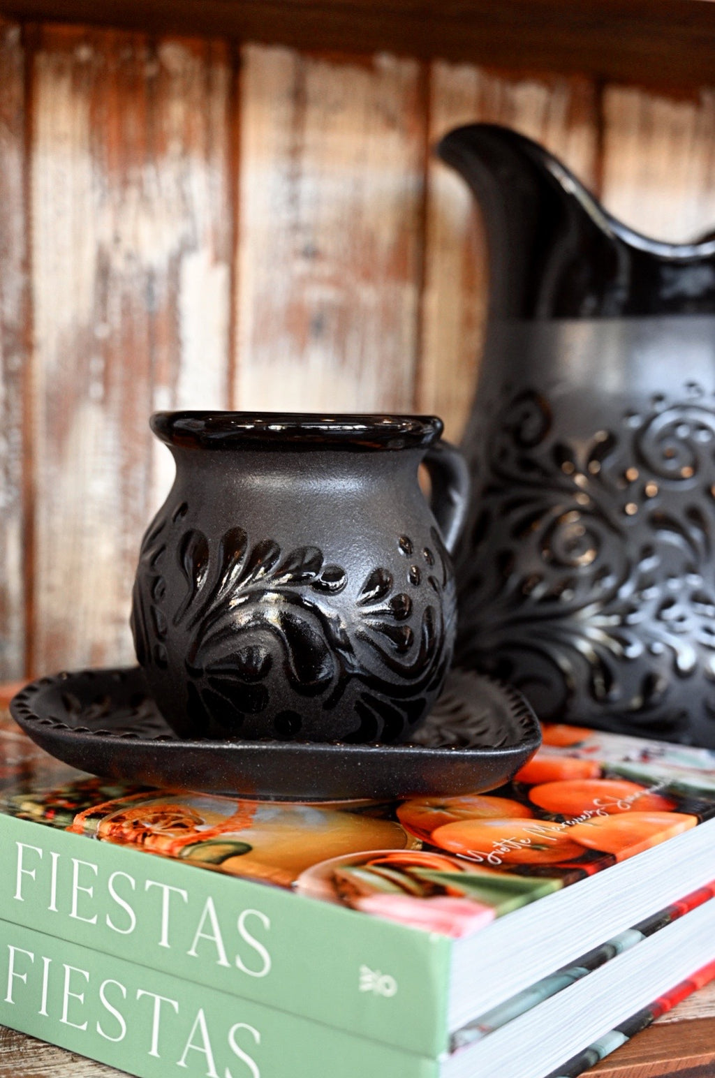 Black Talavera Corazón Plate