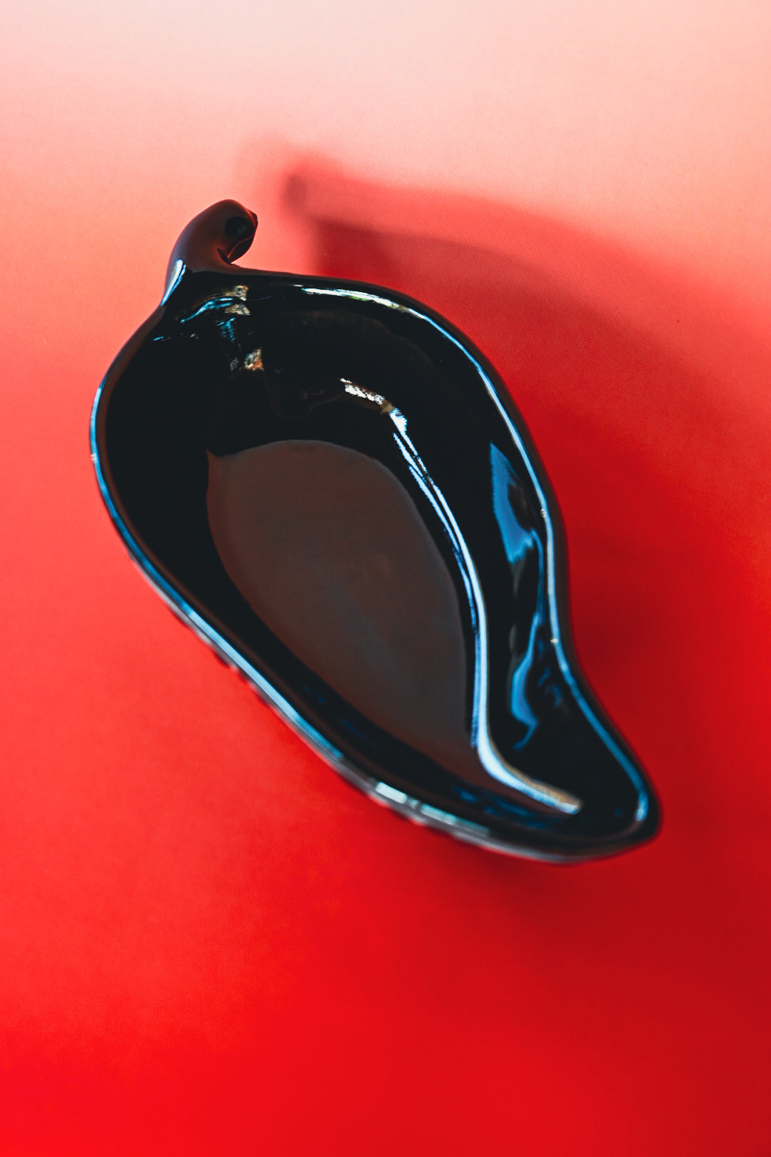 Black Pepper Dip Plate