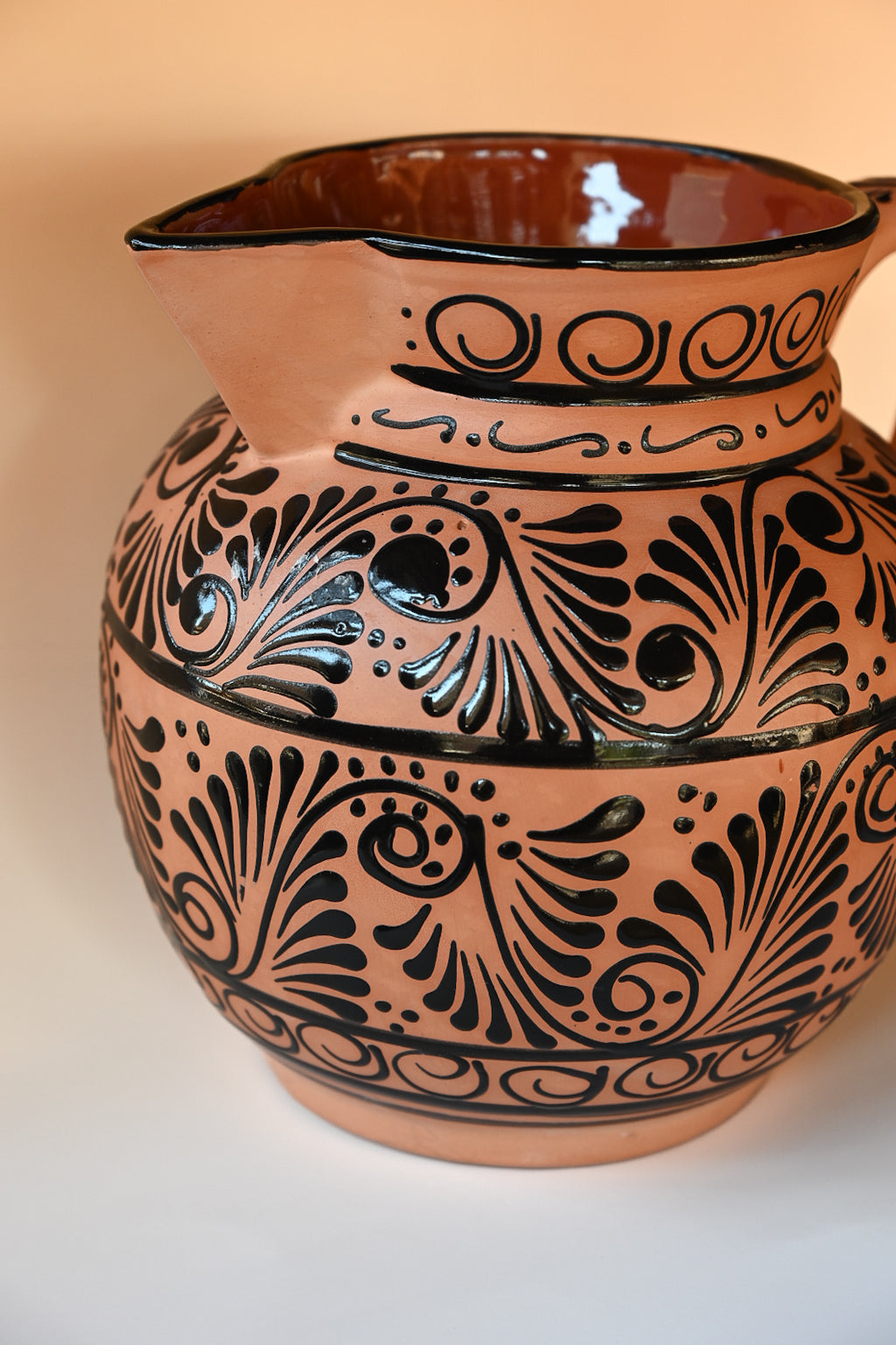 Jumbo Talavera Pitcher - Black