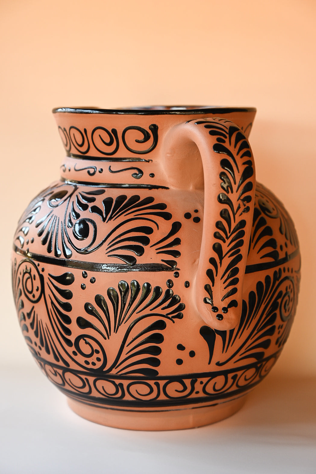 Jumbo Talavera Pitcher - Black