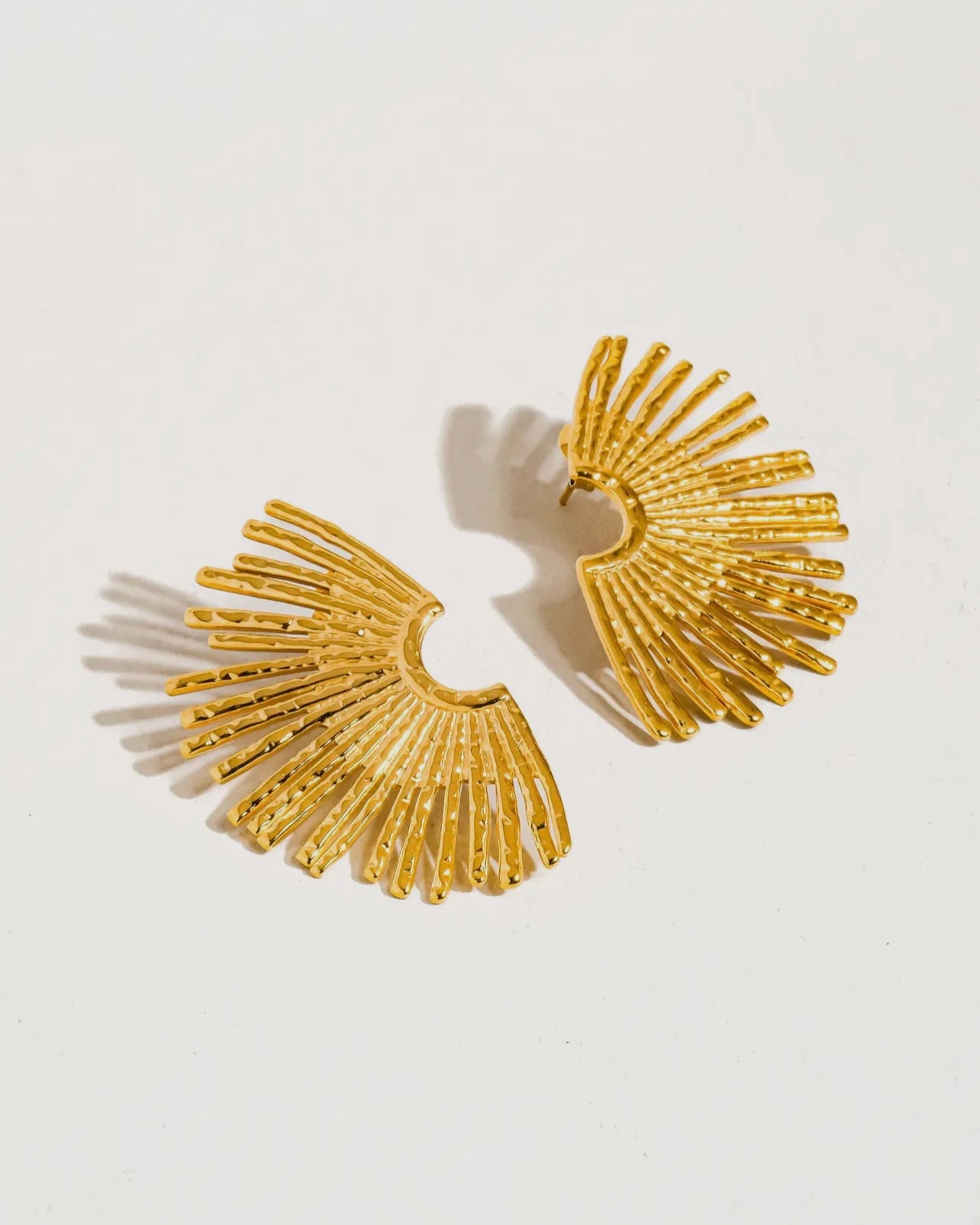 18K NT - Sunburst Studs