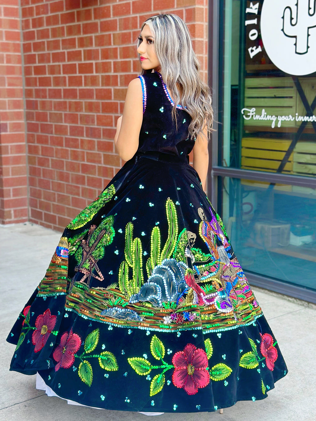 Río Mexicano Velvet Dress (M)